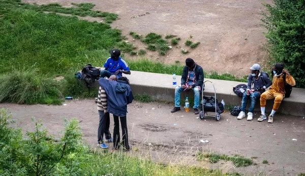 Paris Mayor promises to keep drug addicts out of crack gardens