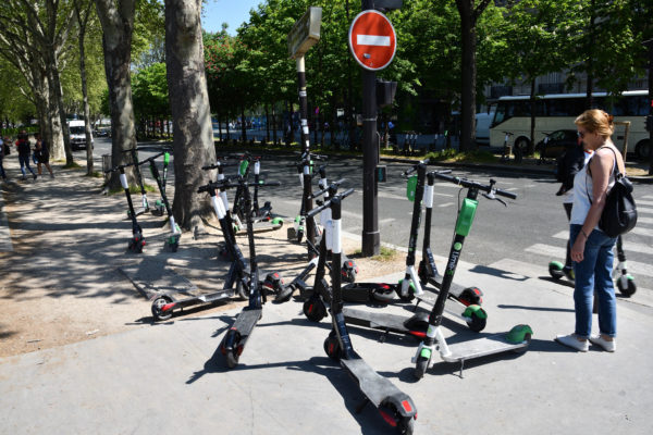 Paris to reconsider e-scooter use after a fatal accident